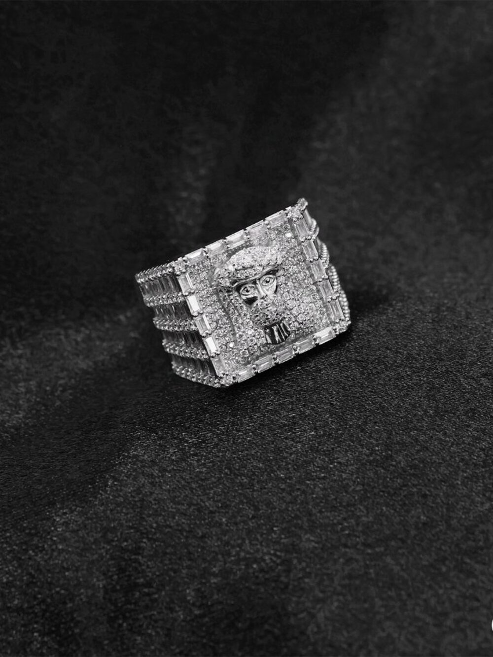 925 Sterling Silver Face of Christ Ring